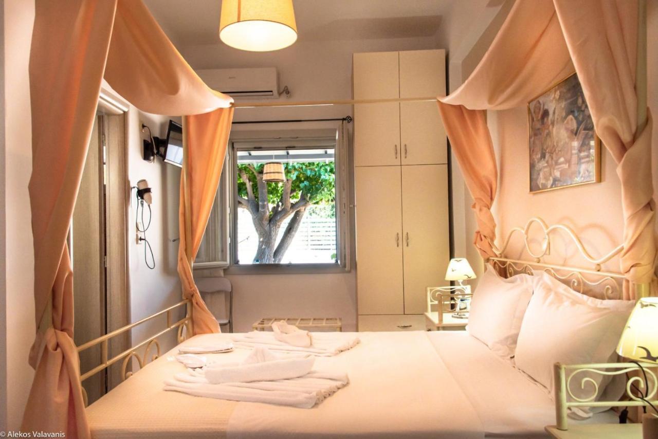 Giasemi Rooms Livadi  Exterior photo