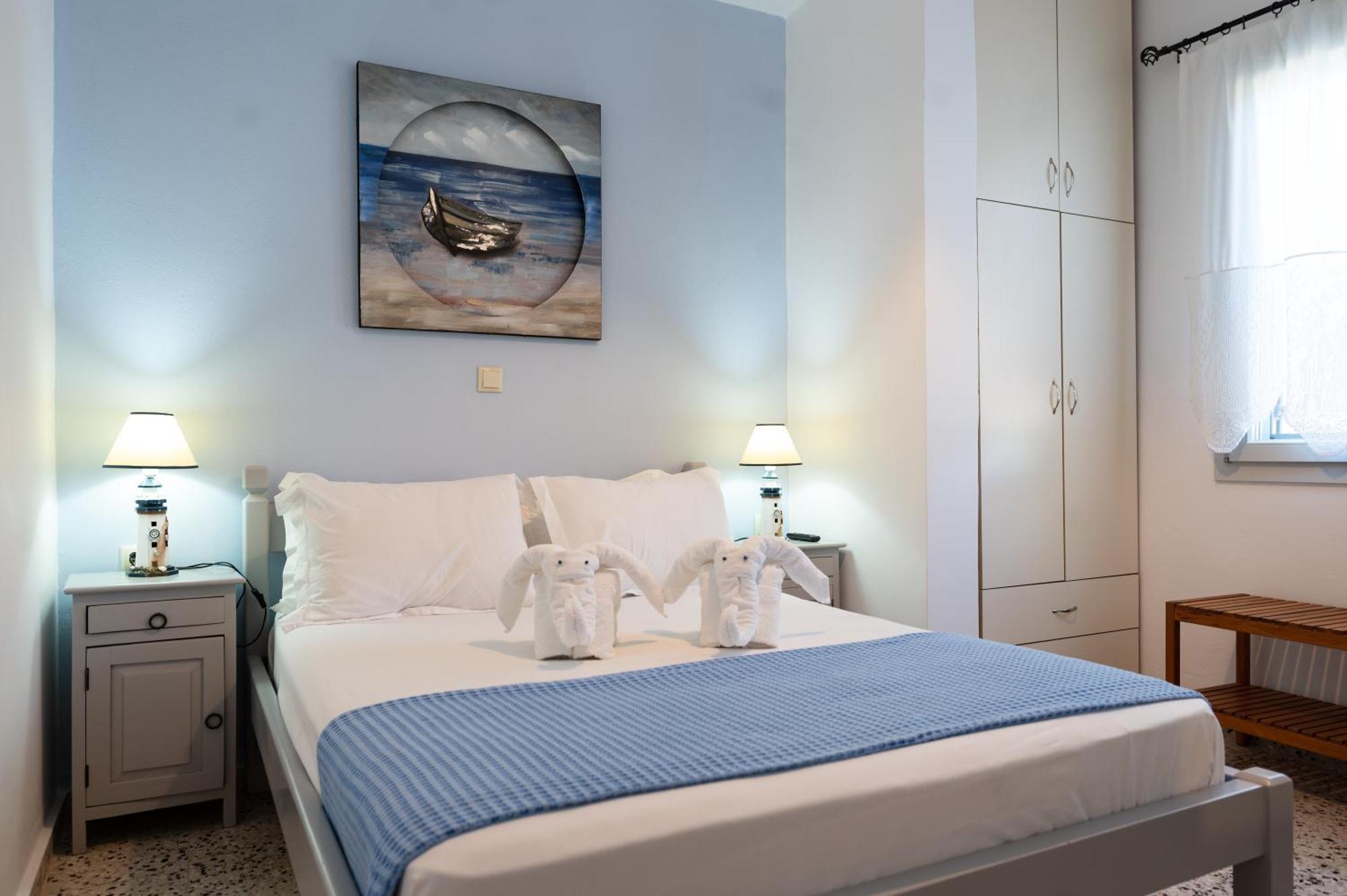 Giasemi Rooms Livadi  Exterior photo