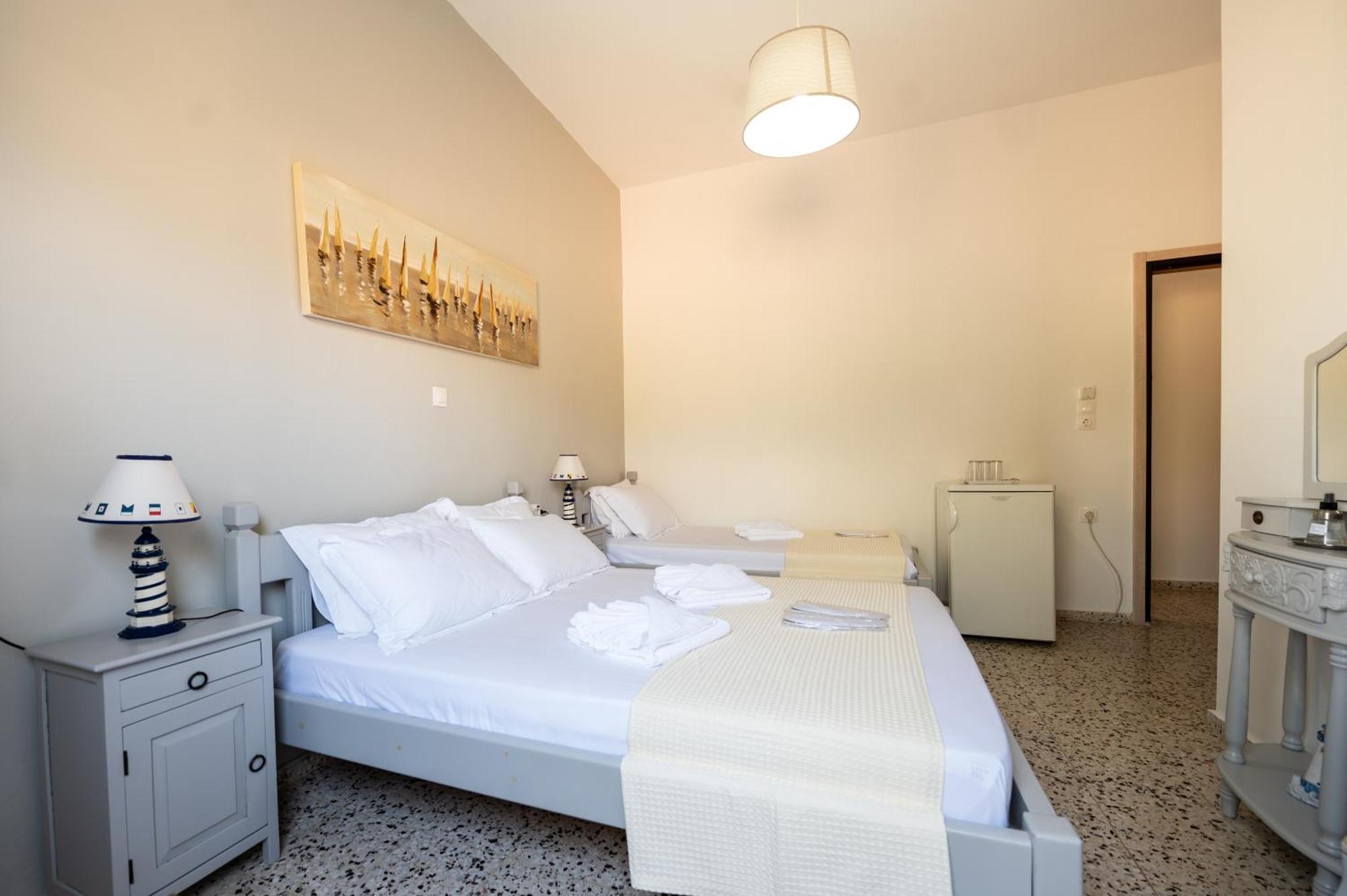 Giasemi Rooms Livadi  Exterior photo